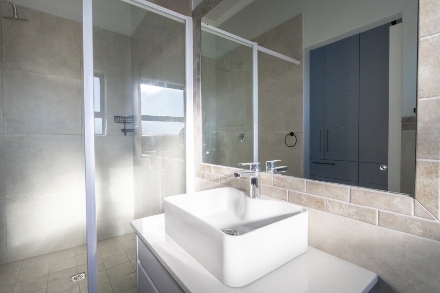 4 Bedroom Property for Sale in Da Gama Bay Western Cape